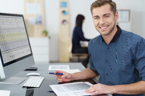 Referenz | Glück & Franke Fenster Rollladen Technik Vertriebs GmbH | Kalkulation von Fenstern Rollläden Sonnenschutz | Berlin